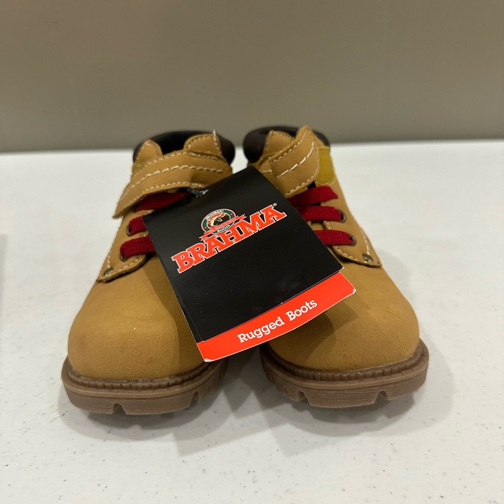 New Brahma Kids Boot (size 9)